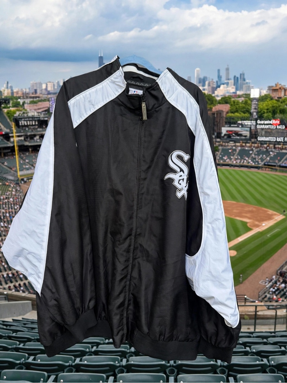 Classic Chicago White Sox full-zip windbreaker jacket size 6XL